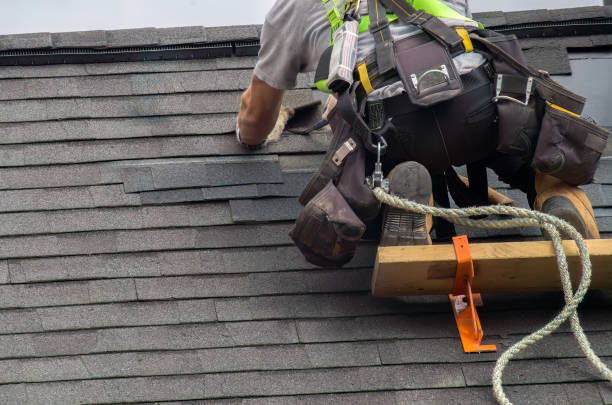 Best Commercial Roofing Services  in Tyndall, SD